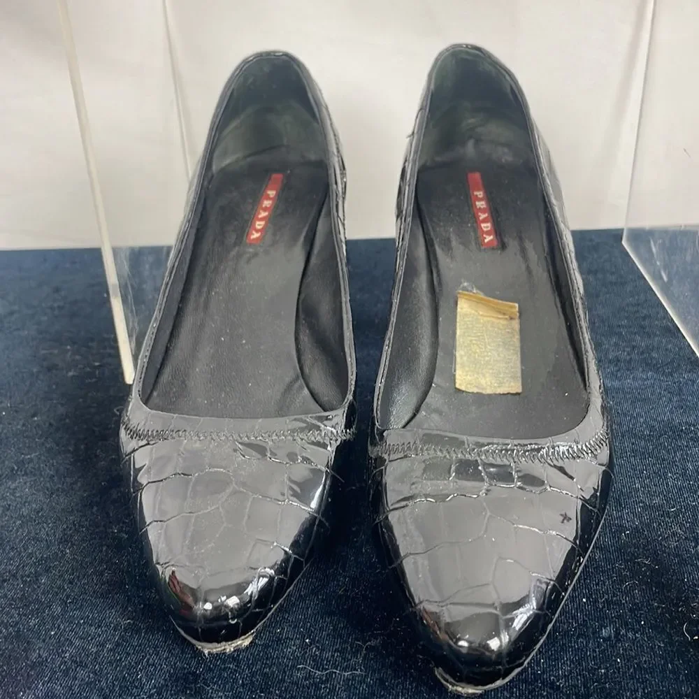 Prada Black Crocodile Leather Pump Shoes